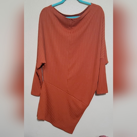 SHORT DRESS WITH LOOSE SHIRT DESIGN - Picture 2 of 4